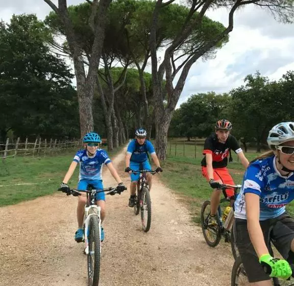Agriturismo Bike Hotel Podere Giarlinga