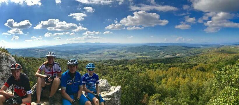 Agriturismo Bike Hotel Podere Giarlinga