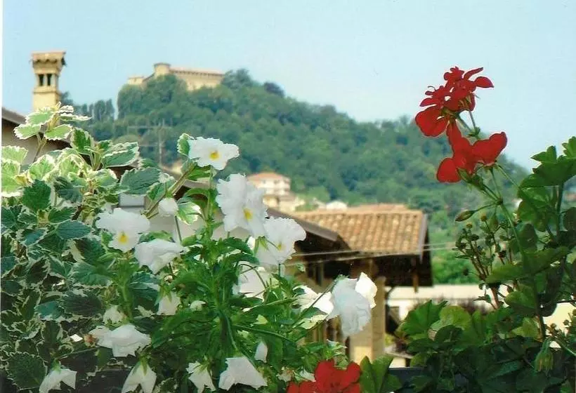 Majatalo Cà  D Peraca