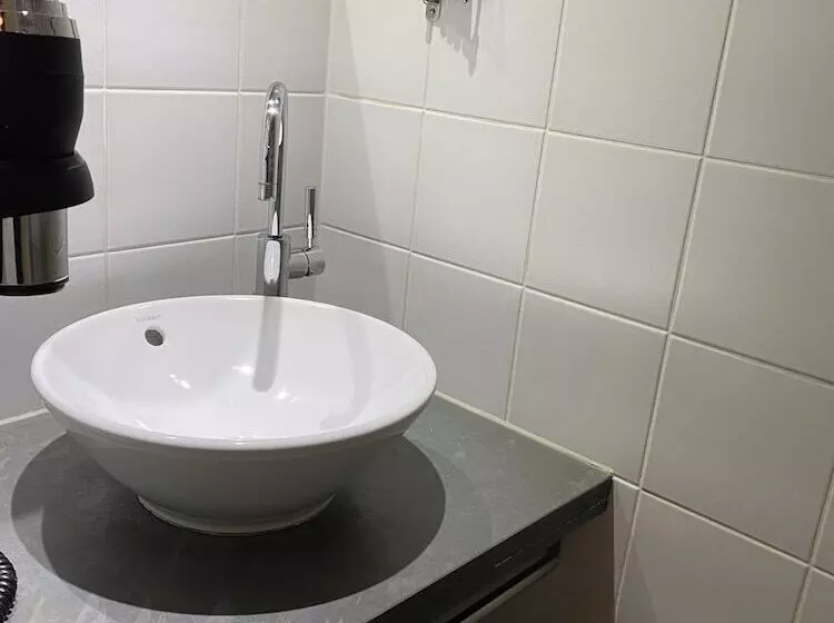 Majatalo Chambreplus Kriski