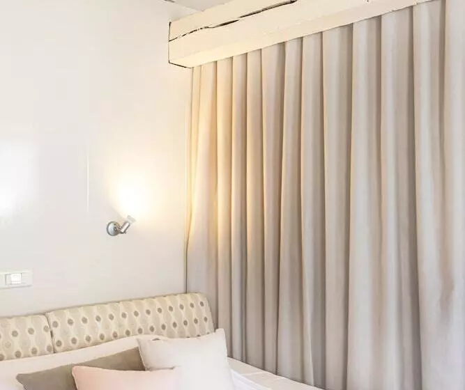 Majatalo Chambreplus Kriski