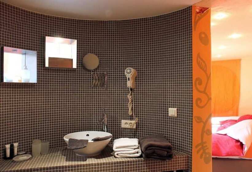 פנסיון Chambreplus Kriski