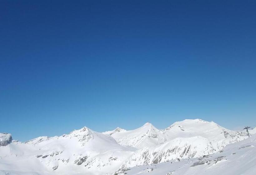 פנסיון Haus Hasslacher