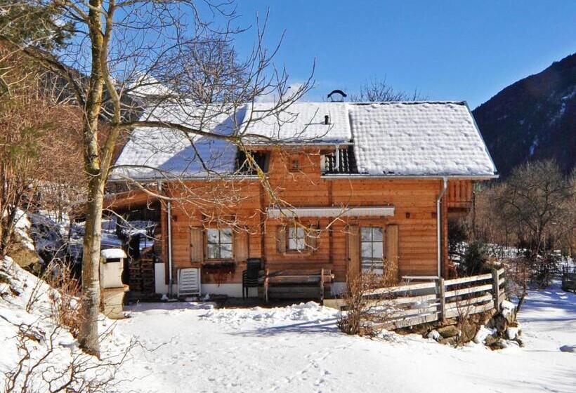 פנסיון Haus Hasslacher