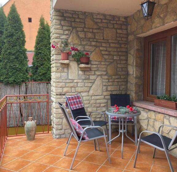 بنسيون Kurca Parti Vendégház