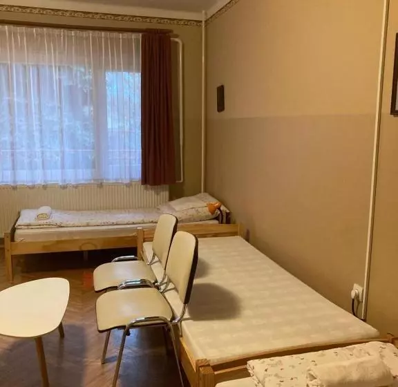 ペンション Kurca Parti Vendégház