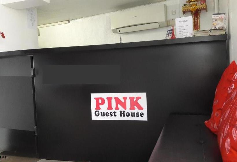 Pensão Pink Guest House