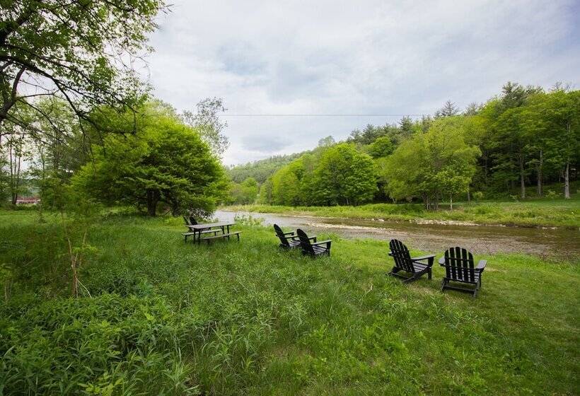 ユースホステル 506 On The River Inn Woodstock