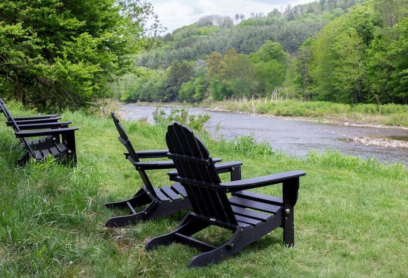 ユースホステル 506 On The River Inn Woodstock