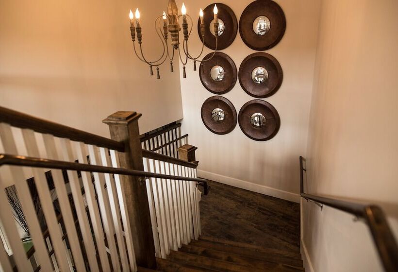 ユースホステル 506 On The River Inn Woodstock