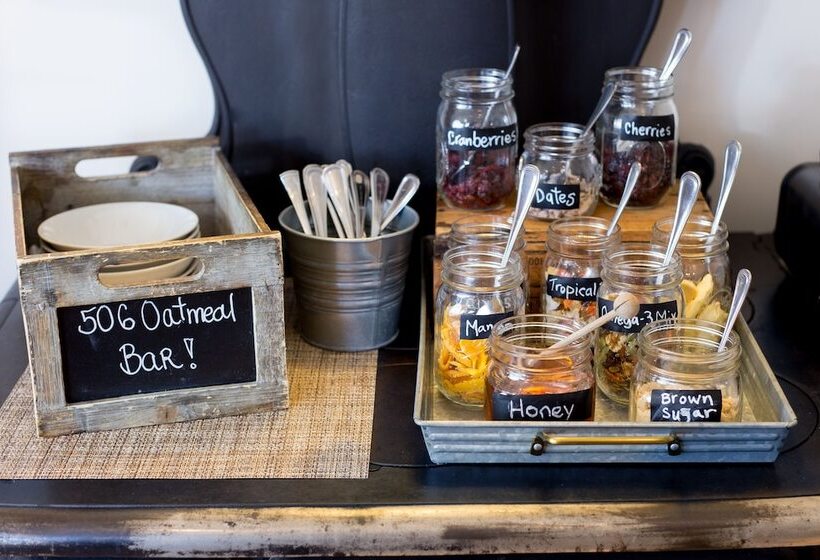 ユースホステル 506 On The River Inn Woodstock