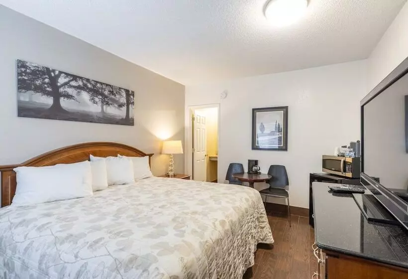 Retkeilymaja Vineyard Valley Inn