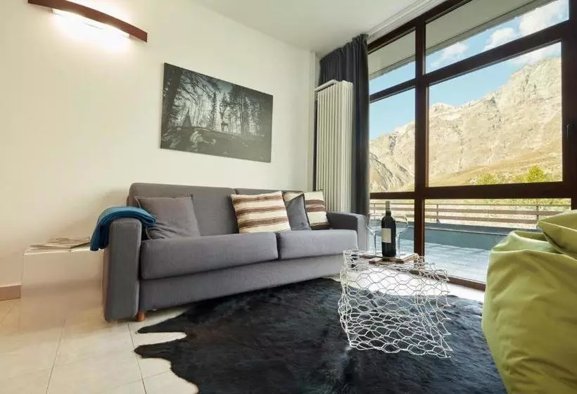 Base Camp Alpine Apartments