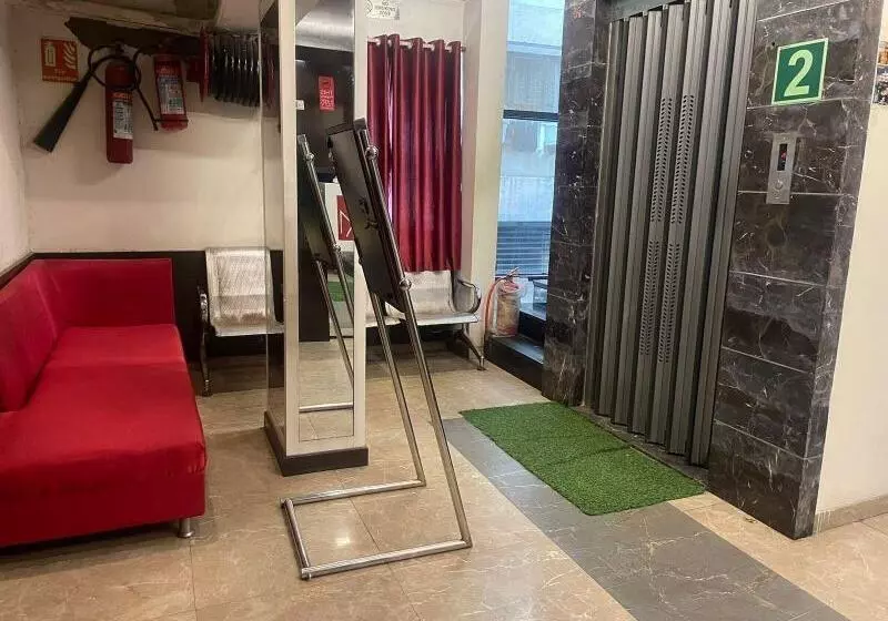 ホテル The Metro Park