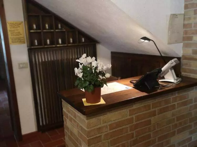 Hotelli Agriturismo Casa Shangri La