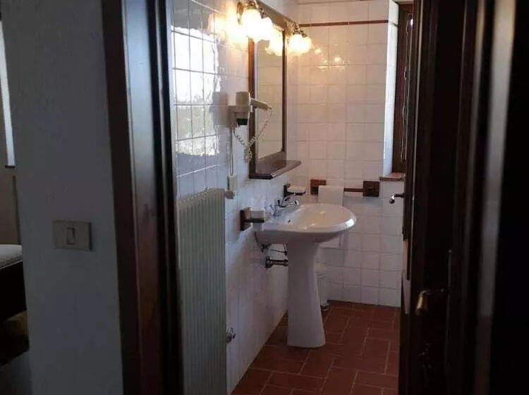 Hotelli Agriturismo Casa Shangri La