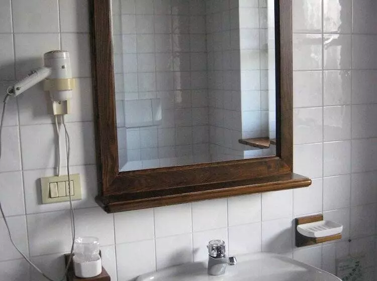 Hotelli Agriturismo Casa Shangri La