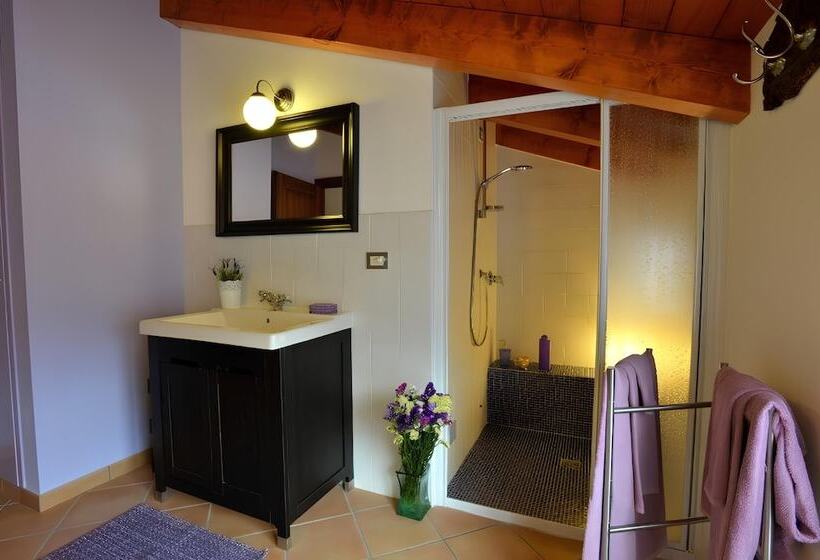 فندق Il Laghello Di Amina