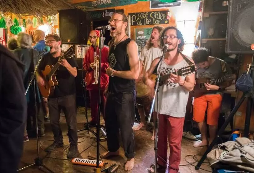 هتل La Iguana Perdida