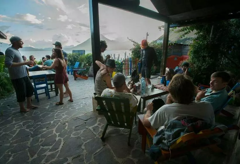 هتل La Iguana Perdida