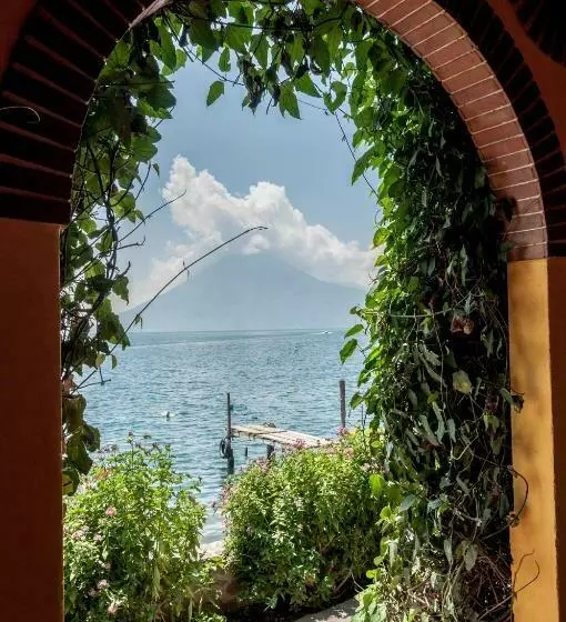 هتل La Iguana Perdida