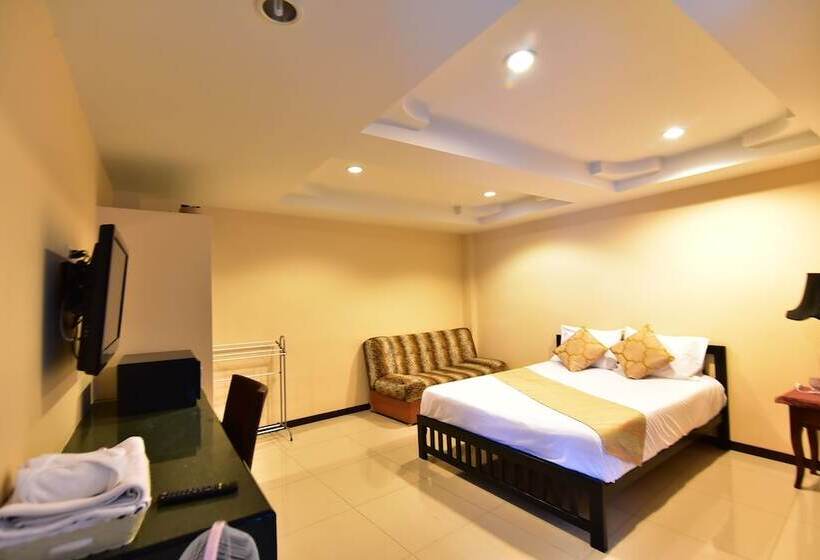 פנסיון Joy House Jomtien Beach