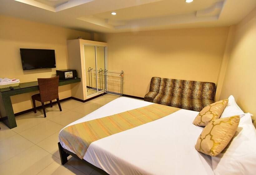 פנסיון Joy House Jomtien Beach