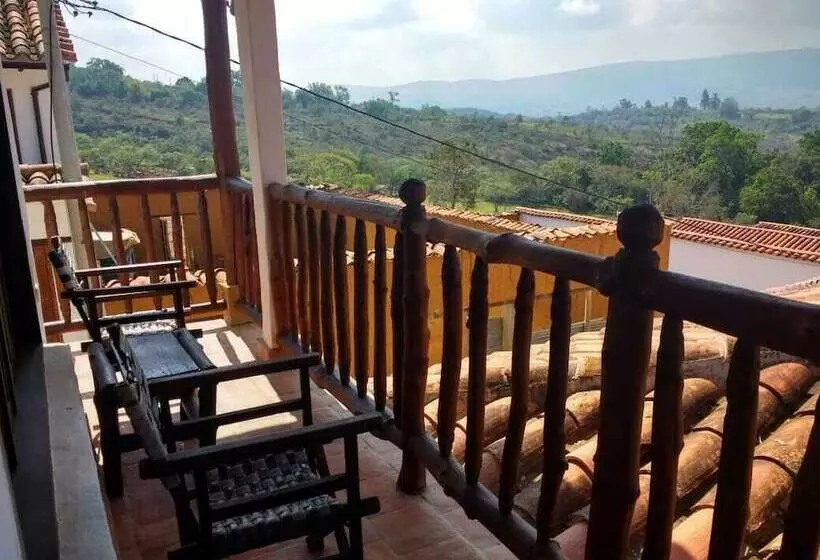 ペンション La Loma Hotel Barichara