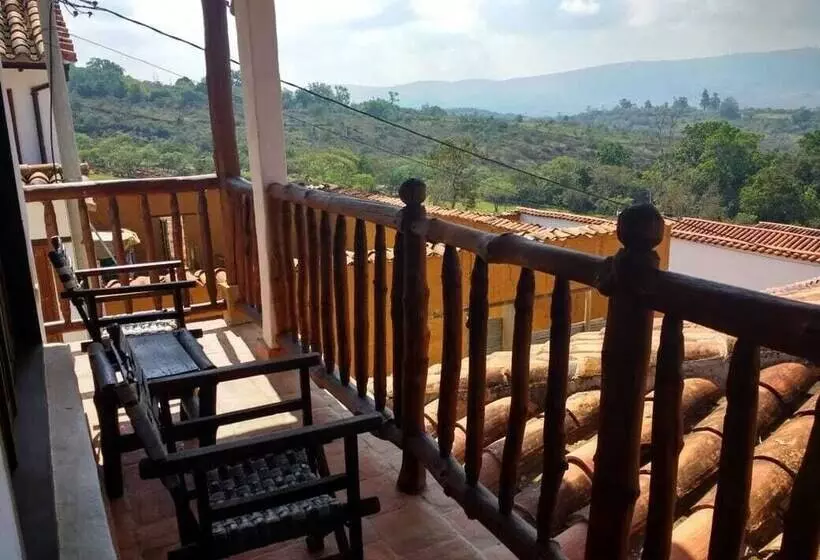 ペンション La Loma Hotel Barichara