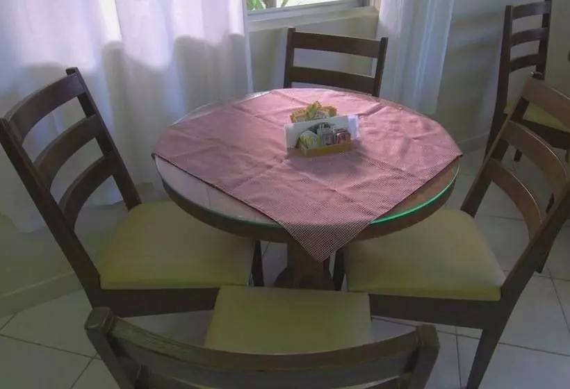 ペンション Pousada água Viva