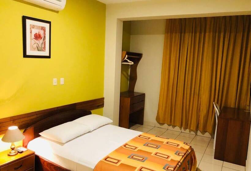 膳宿费 Sol De Selva Hostal