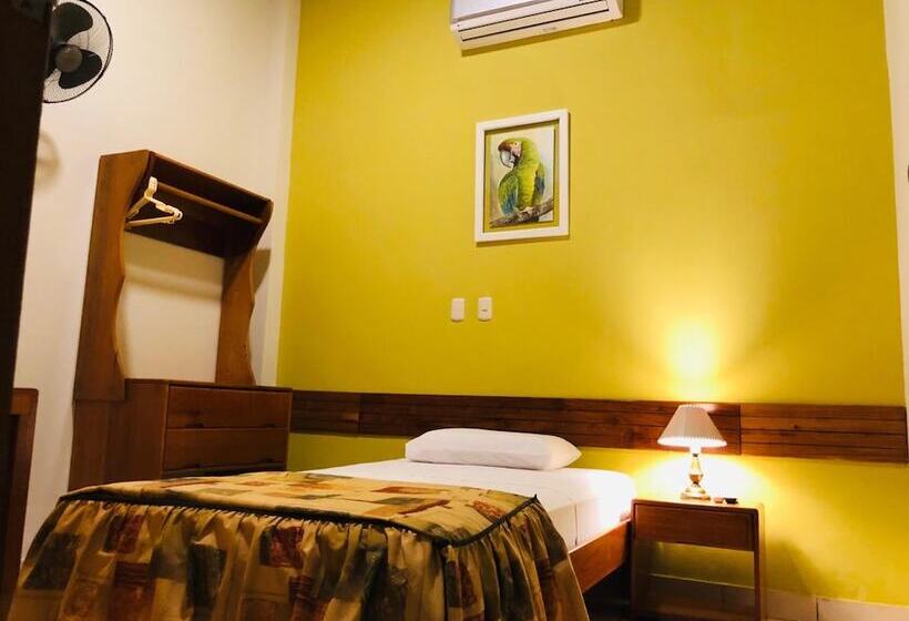 膳宿费 Sol De Selva Hostal