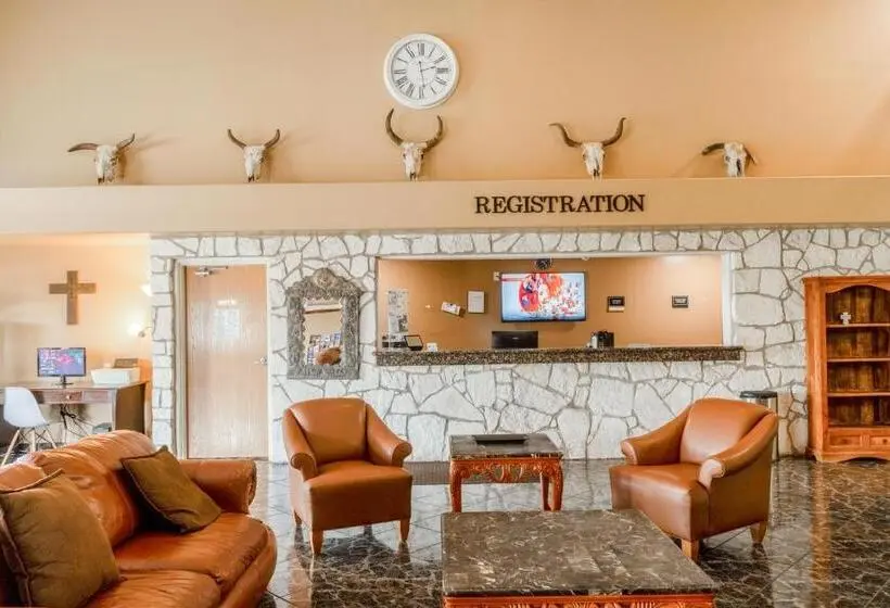 ホテル Texan Inn By Oyo Beeville Us 181