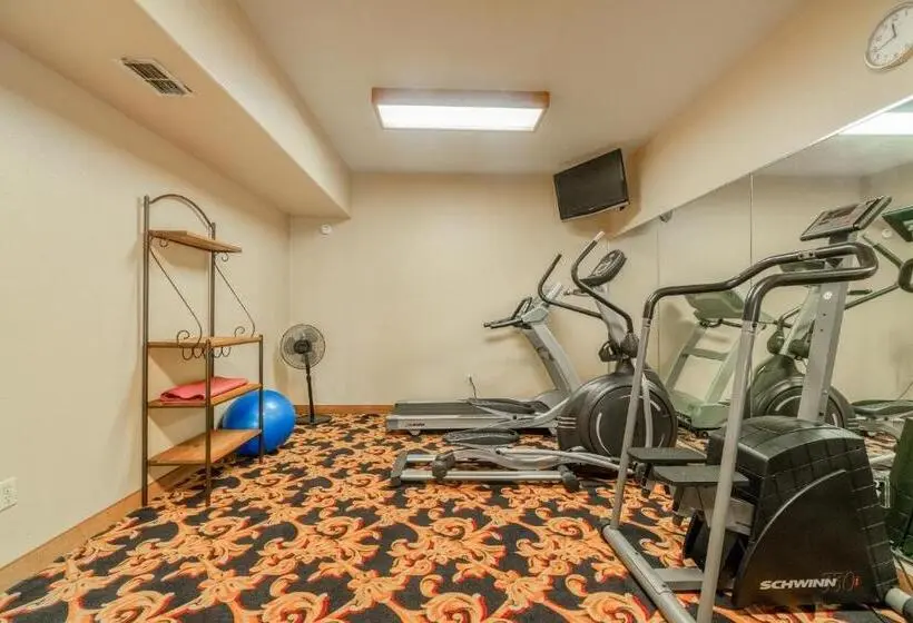 ホテル Texan Inn By Oyo Beeville Us 181