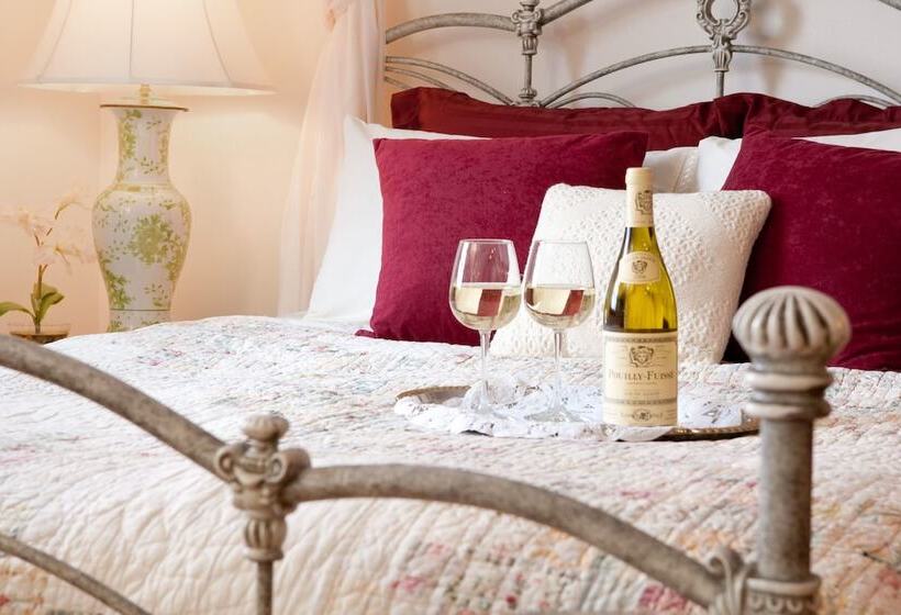 הוסטל Stonecroft Country Inn