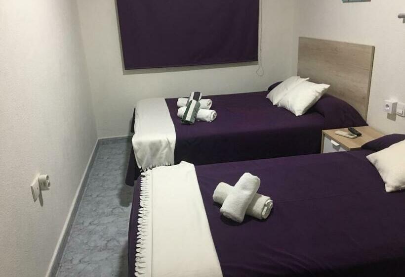 פנסיון Albahicín