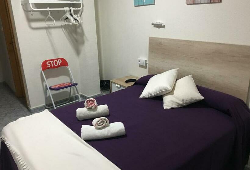 פנסיון Albahicín