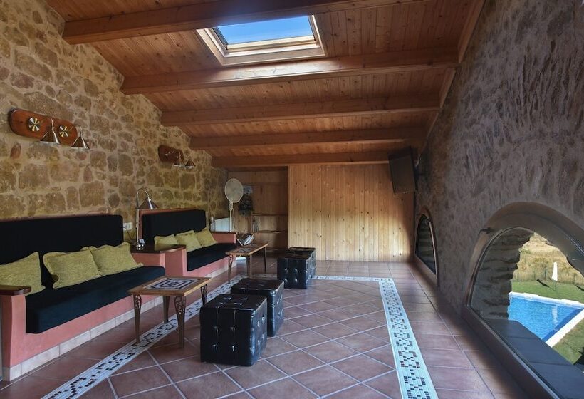 Пансион B&b Masia Rovira