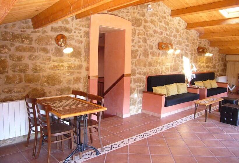 Пансион B&b Masia Rovira