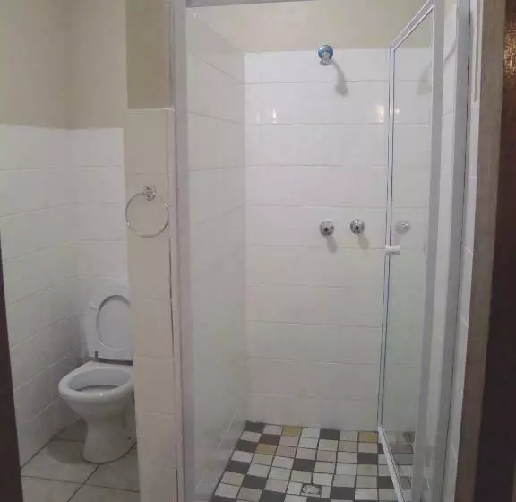 ペンション Reheifo Lodge