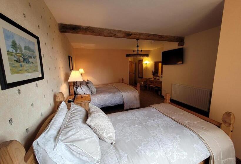 بنسيون The Ginney Country Guest House