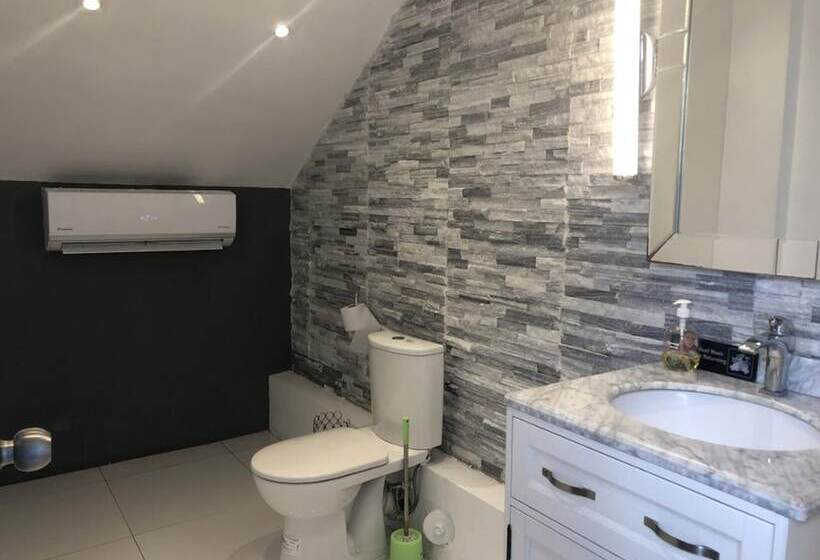 هاستل Palms Hotel Trinidad