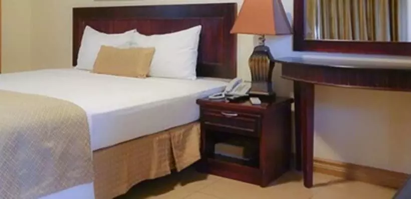 هاستل Palms Hotel Trinidad