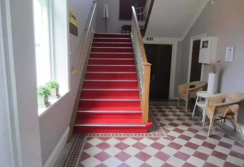 Retkeilymaja Värdshuset Engelbrekt