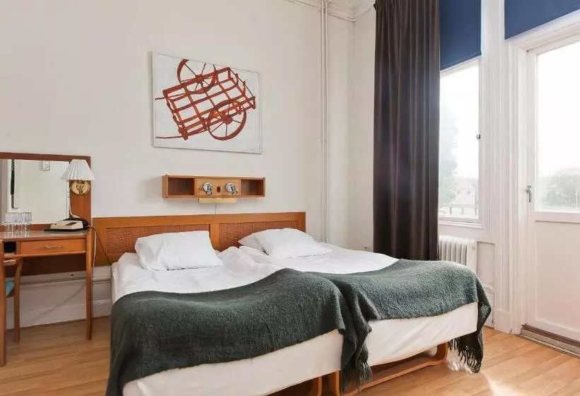 Retkeilymaja Värdshuset Engelbrekt