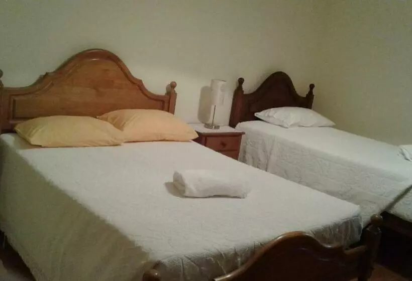 Majatalo Hospedaria Nunes Pinto