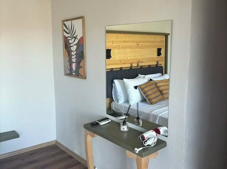 Hotelli Latibulemarin