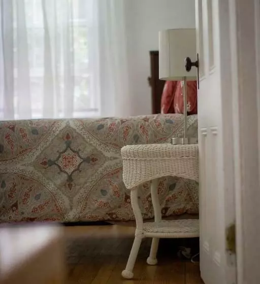 Retkeilymaja Historic White Blossom House