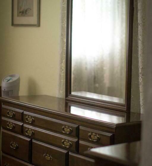 הוסטל Historic White Blossom House