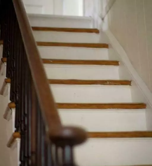 Retkeilymaja Historic White Blossom House